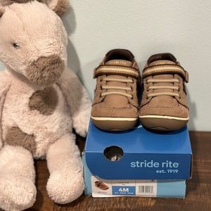 Stride Rite 4T First Walkers